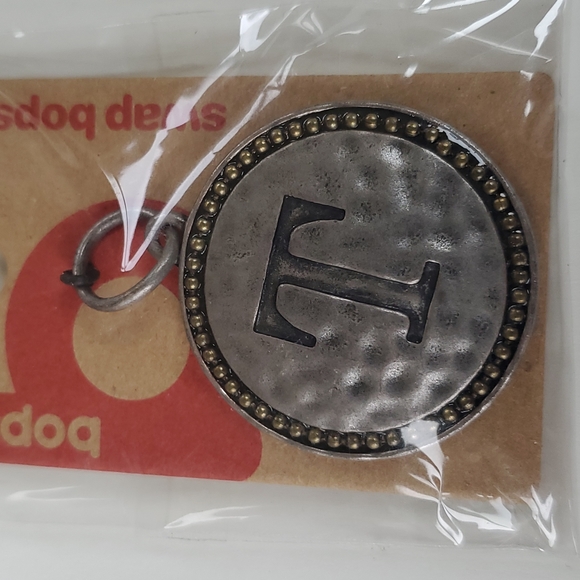 Boutique Swap Bops Adornment Charm Large Circle T Any Necklace or Bracelet - Picture 2 of 5